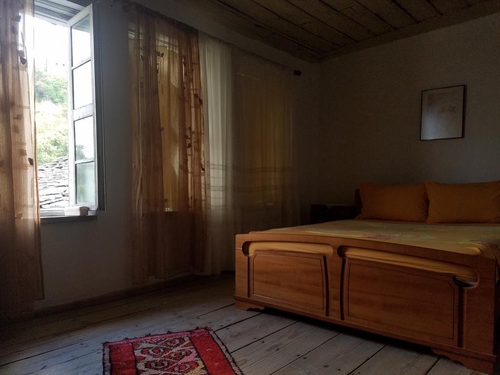 Lori'S Traditional House Αργυρόκαστρο Εξωτερικό φωτογραφία